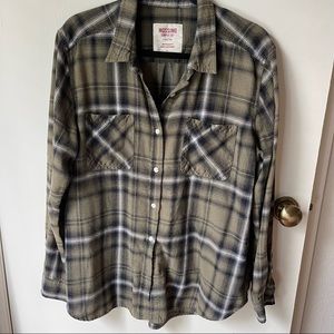 XL Women’s Flannel Shirt